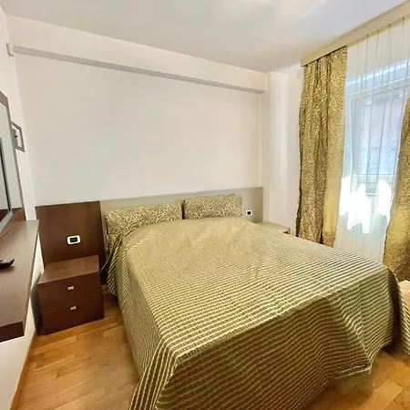 Daire Garibaldi Loft House *